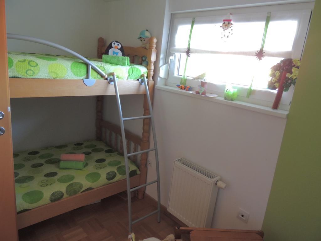 Apartment Alvarium Kobarid Szoba fotó